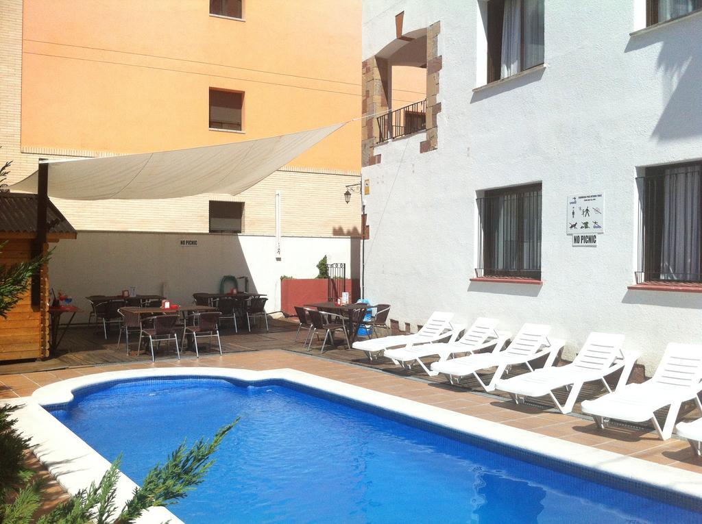 Apartamentos Ar Caribe Lloret de Mar Exterior photo